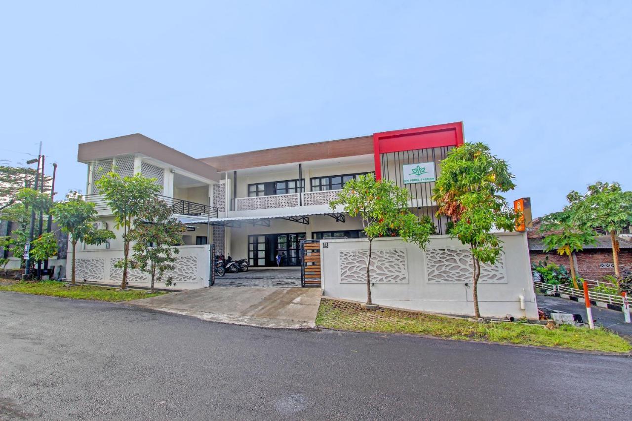 Capital O 91377 Mk Prime Syariah Hotel เซอมารัง ภายนอก รูปภาพ