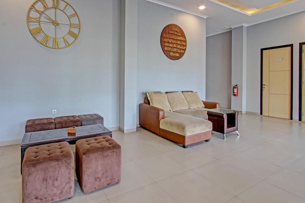 Capital O 91377 Mk Prime Syariah Hotel เซอมารัง ภายนอก รูปภาพ